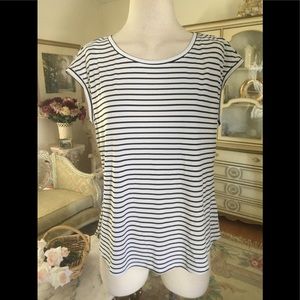 NWOT Elle striped sleeveless top size M. B:857